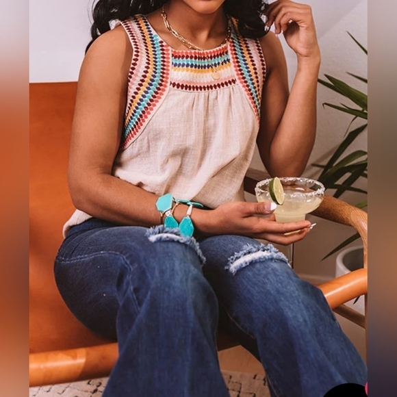 MACA EMBROIDERED MULTICOLORED GAUGE CREAM TOP M - Picture 14 of 16